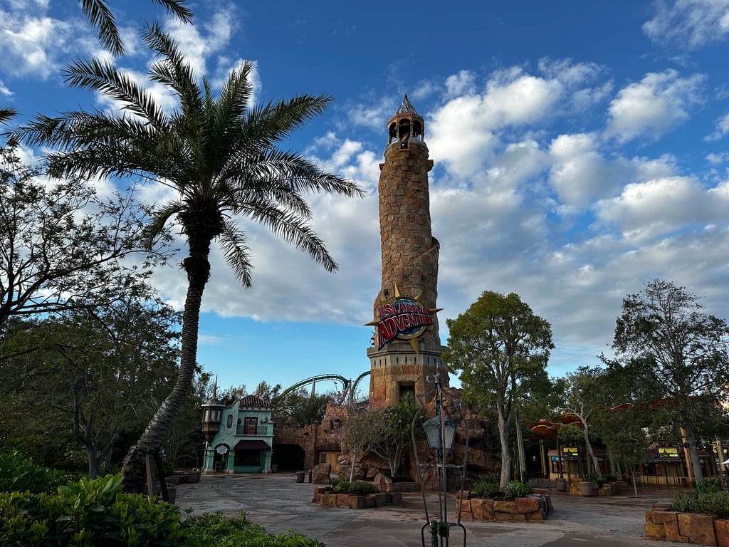 What Roller Coasters are at Universal Studios Orlando?