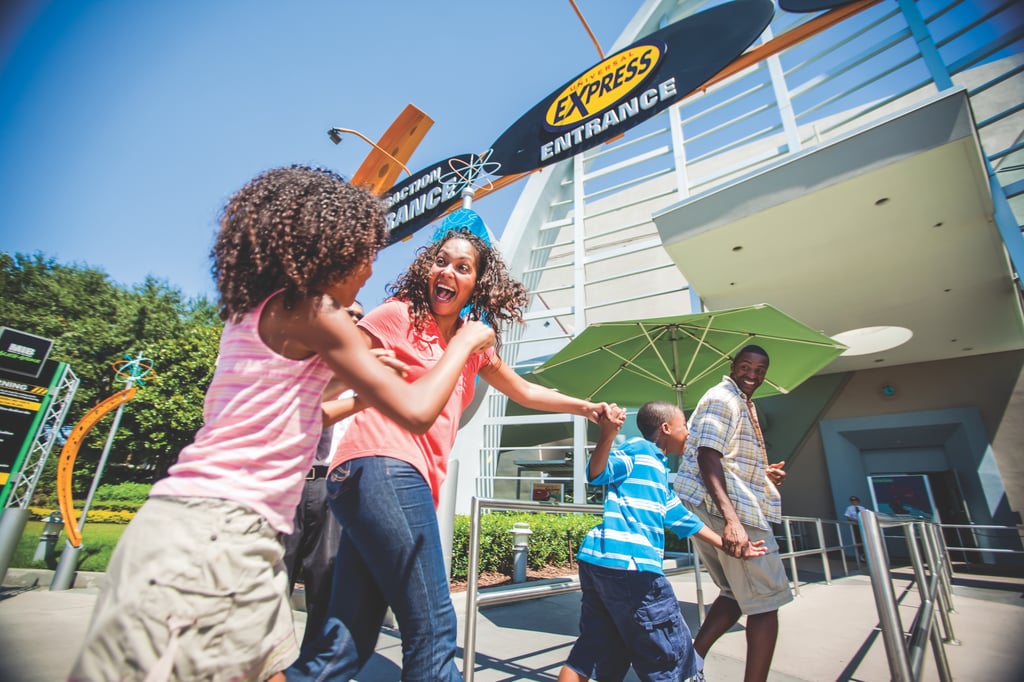 Epic Universe Express Pros and Cons